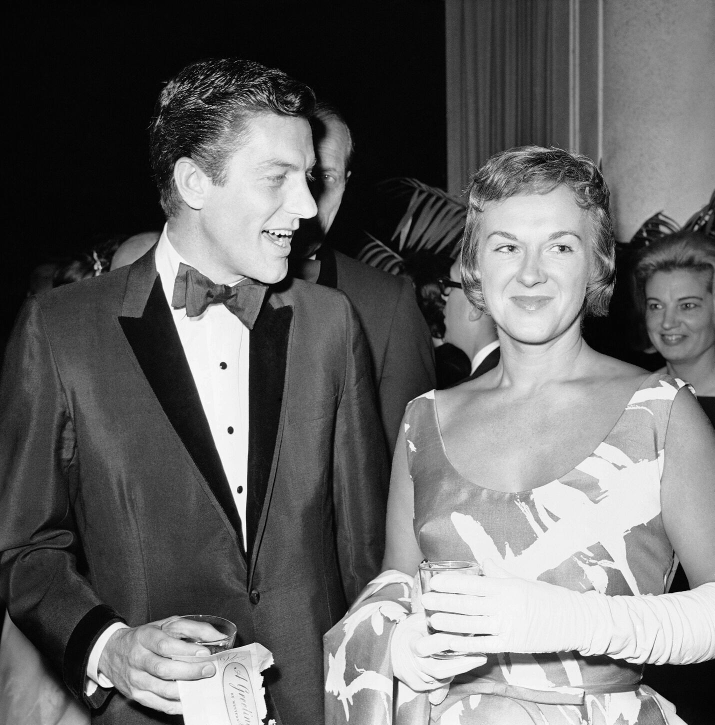 1963: Dick Van Dyke and wife Margie